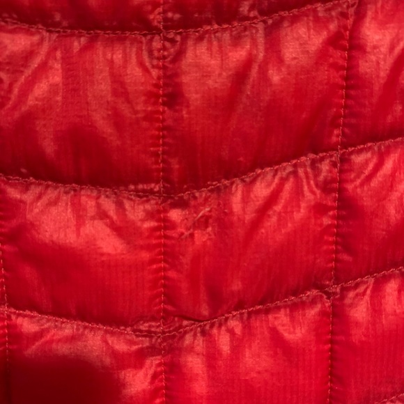 North Face Thermoball Jacket - Picture 16 of 16